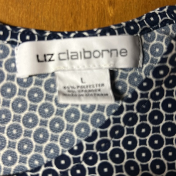 Liz Claiborne Sleeveless top - Picture 3 of 3